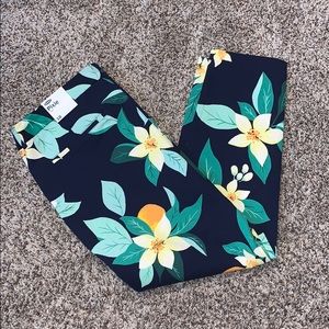 Old Navy Pixie Pant